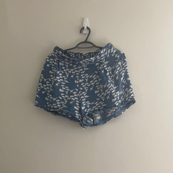 Hide & Seek Giraffe and Elephant Shorts - Picture 1 of 4